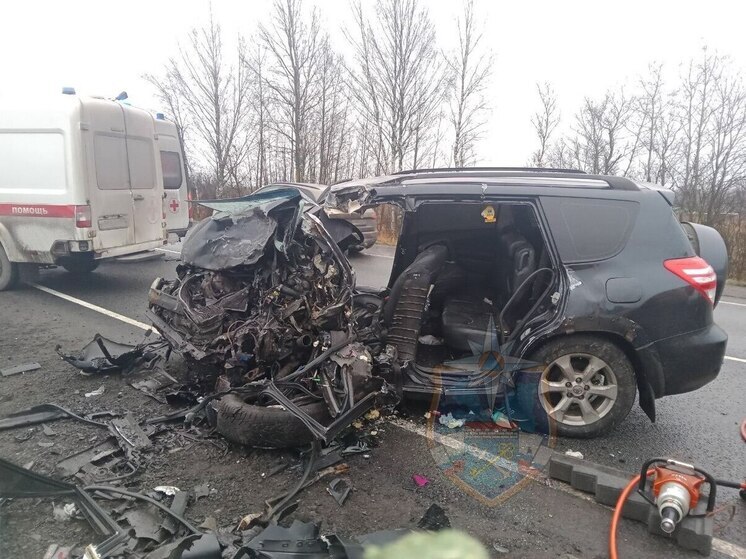 В ДТП на трассе «Кола» пострадали 4 человека