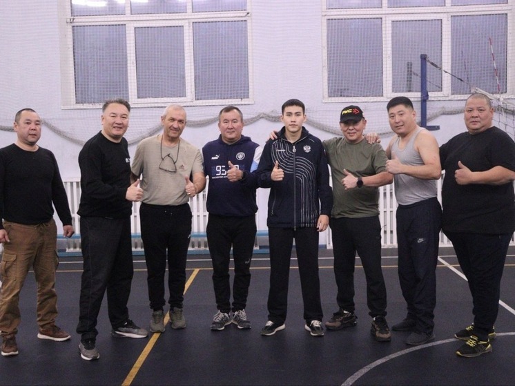 В Элисте продолжается марафон зарядок для участников проекта «Герои 08»