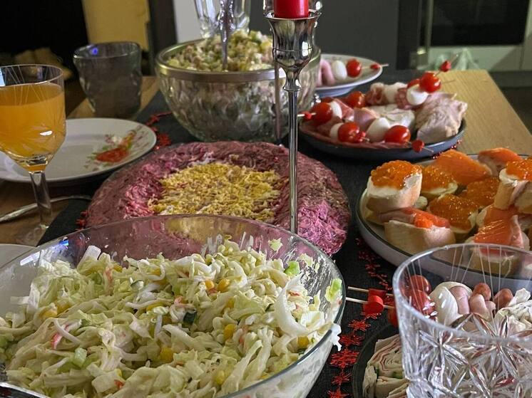 Подготовка к новогоднему застолью часто превращается в настоящий марафон