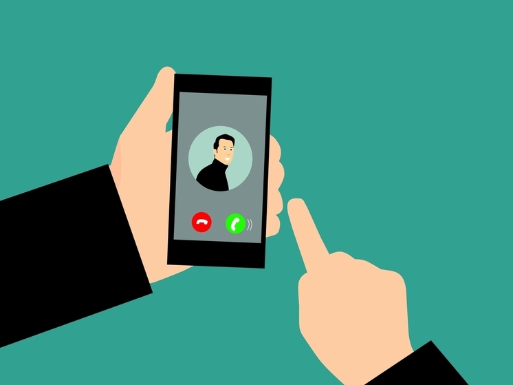 Воронежский пенсионер потерял более двух миллионов рублей из-за фейковых звонков