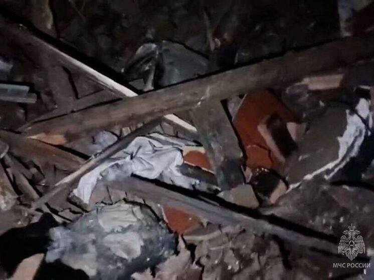 Двоих жителей Горловки спасли из-под завалов сотрудники МЧС России по ДНР