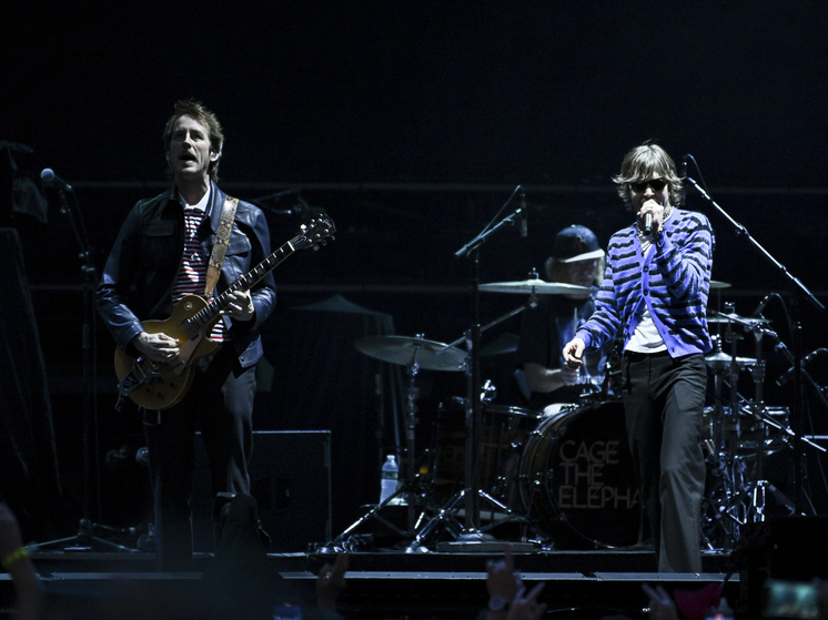 Братья Галлахеры могли бы вывести агента 007 «далеко за пределы киноиндустрии»