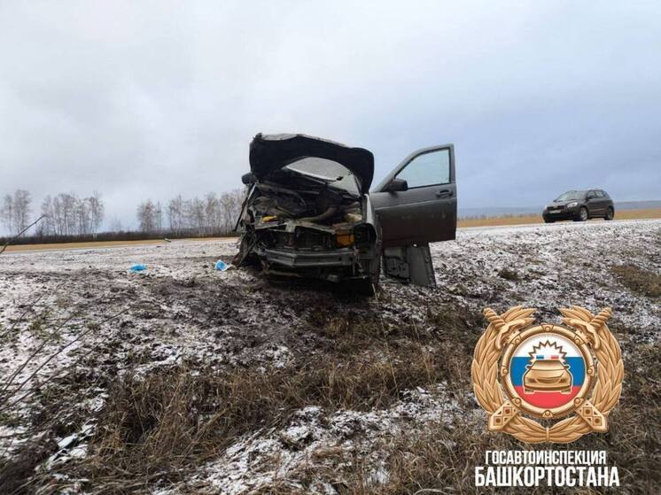 В Туймазинском районе в аварии погиб пассажир Lada Granta
