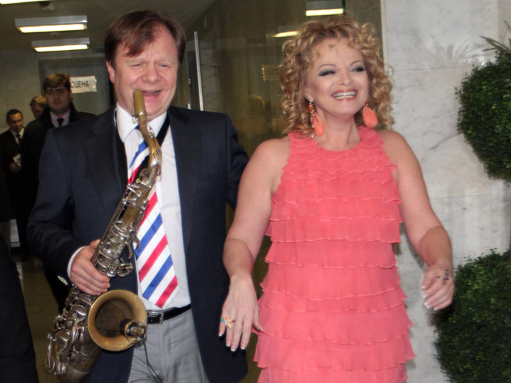 Игорь Бутман призвал артистов встать на защиту Долиной