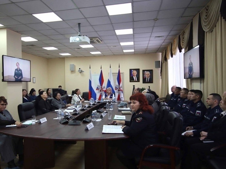 В Кызылском президентском кадетском училище обсудили вопросы работы с детьми участников СВО