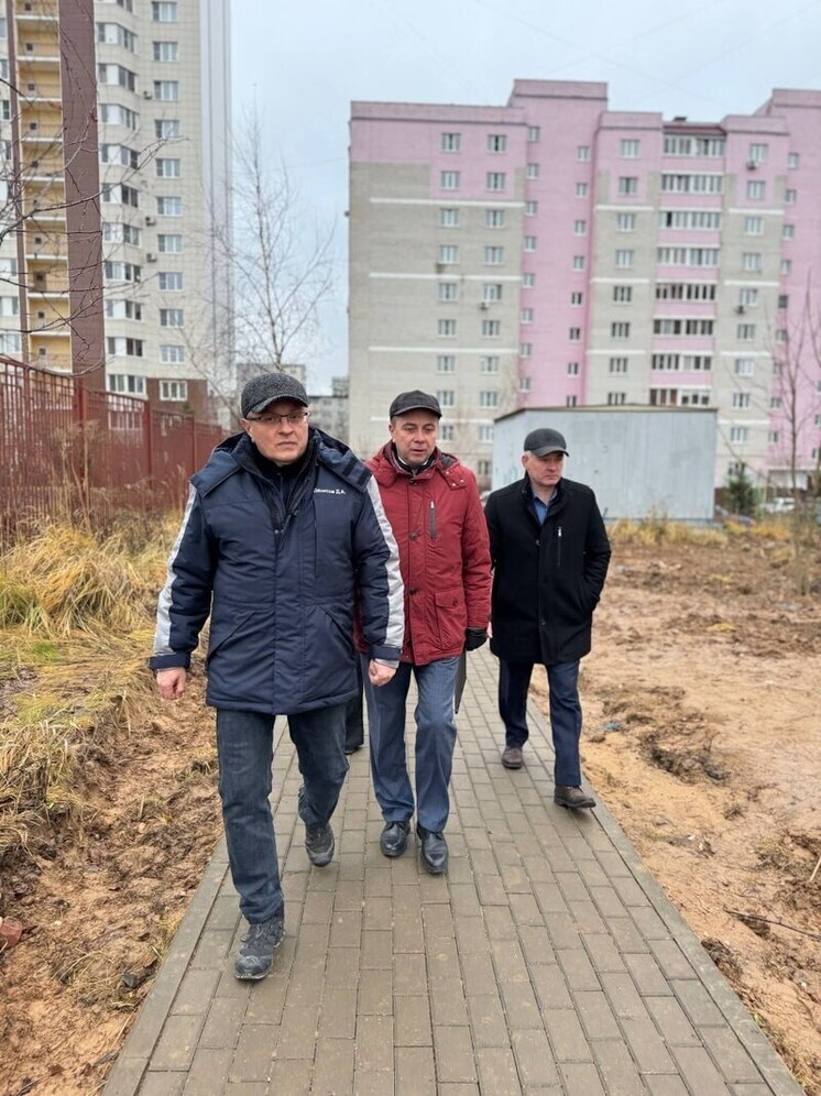 В Калуге приводят в порядок Ермоловскую улицу