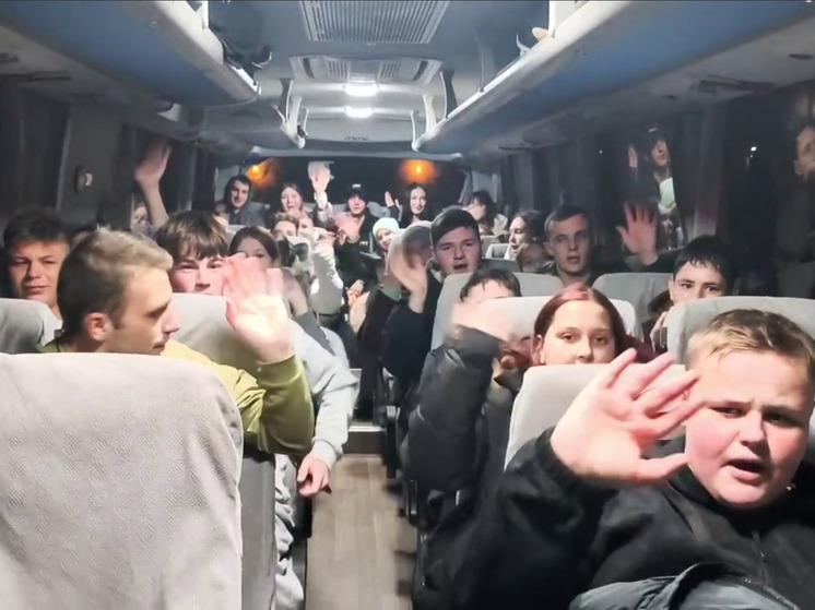 Школьники из Приморья встретят Новый год на Кольском полуострове