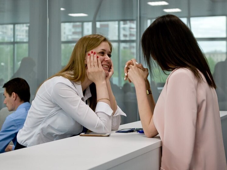 Традиция прощания с коллективом ближе молодым челябинцам