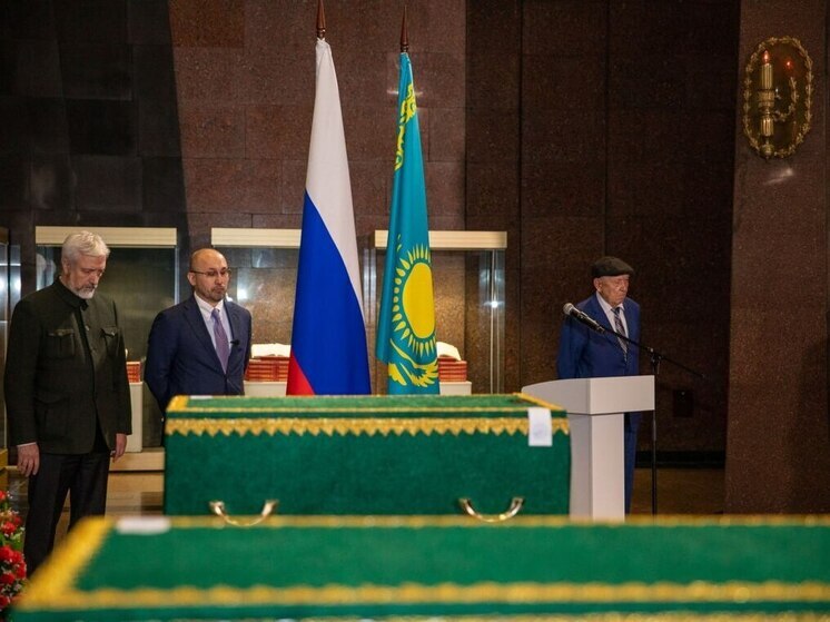 В Московском музее Победы передали останки красноармейцев, найденных в Псковской области