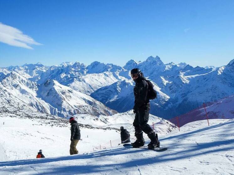 На Эльбрусе открыли новую зону для катания