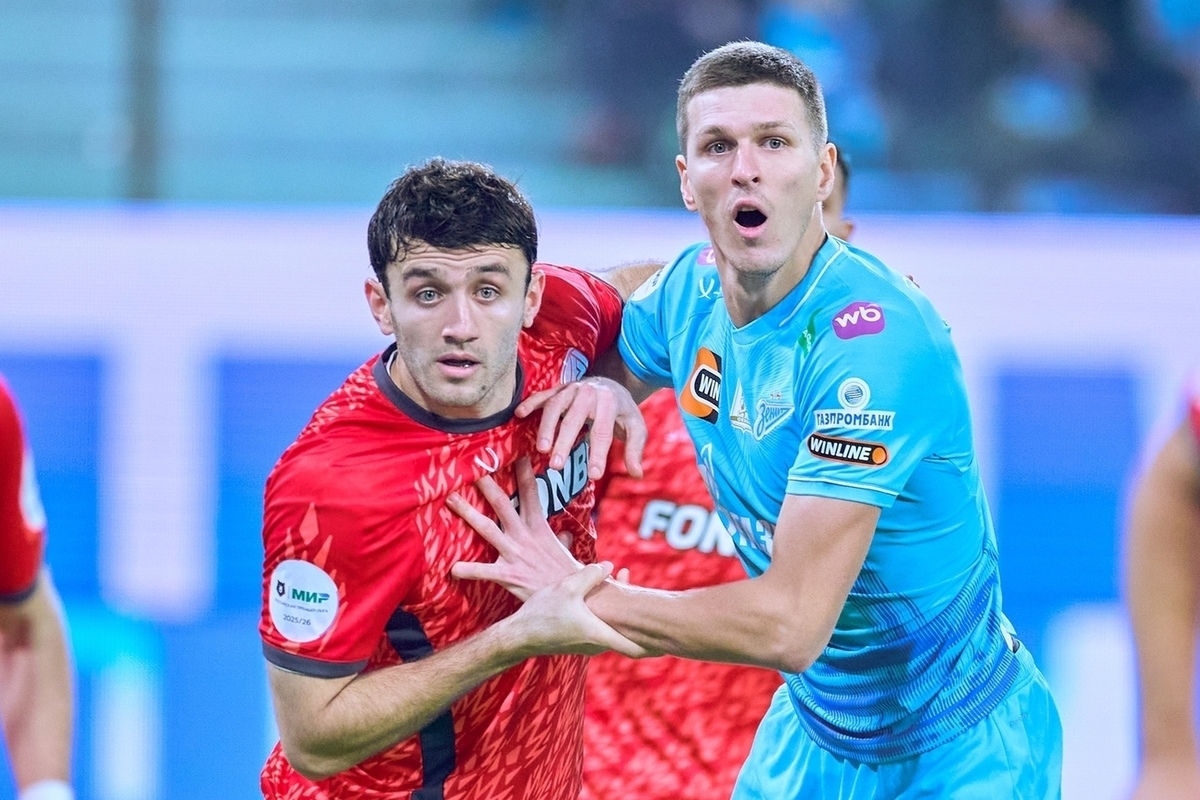 «Акрон» в меньшинстве, «Зенит» в ударе: численное преимущество и ВАР решили исход поединка