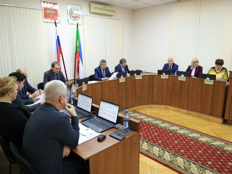 Бюджет Хакасии окончательно примут на сессии парламента 10 декабря