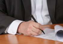 Верховная рада исключила русский язык из перечня языков, подлежащих защите согласно Европейской хартии языков