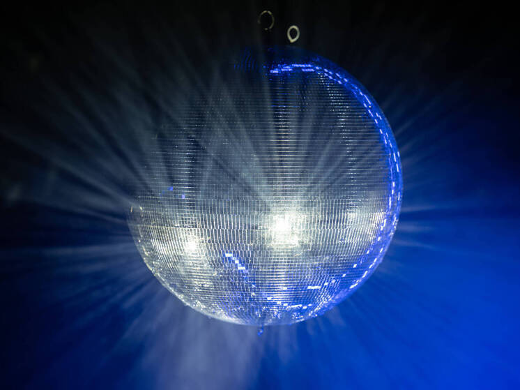 Несколько туристов оказались среди по меньшей мере 25 погибших в результате пожара в ночном клубе Гоа