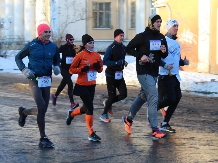 На время проведения полумарафона «Бегущая Вологда» в Вологде 7 декабря до 14:00 временно ограничено движение транспорта на ряде улиц