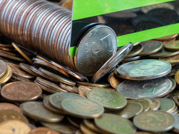 Аферисты втянули златоустовца в «игру на бирже» и вогнали в долги