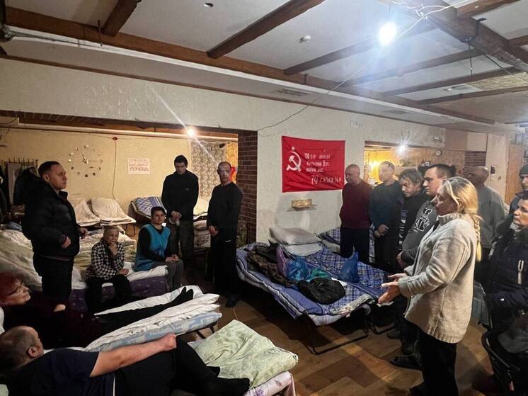 Ясиноватская администрация оказывает помощь эвакуированным из Красноармейска