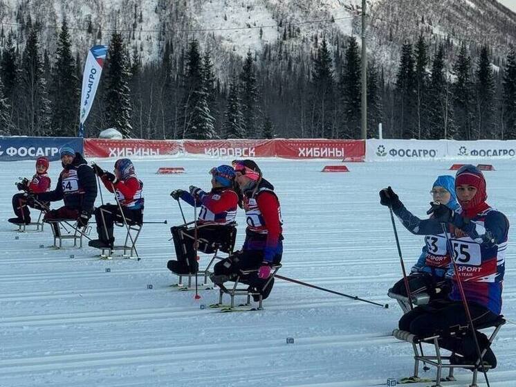 Паралимпийские спортсмены соревновались в гонках на стадионе «Тирвас»