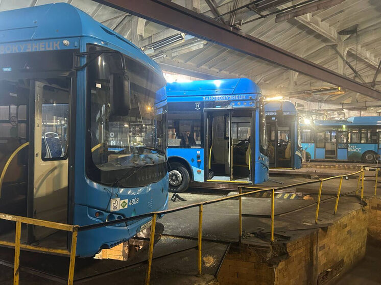 Власти Кузбасса решили выпустить на маршруты Новокузнецка 40