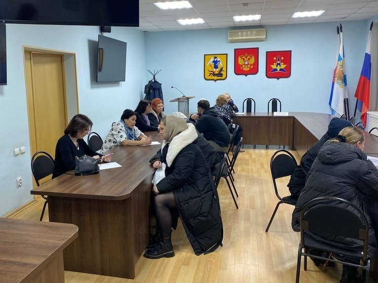 В администрации Котласа бесплатно проконсультировали участников СВО