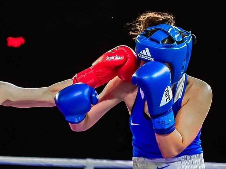 Южноуральцы выиграли две награды женского чемпионата по боксу