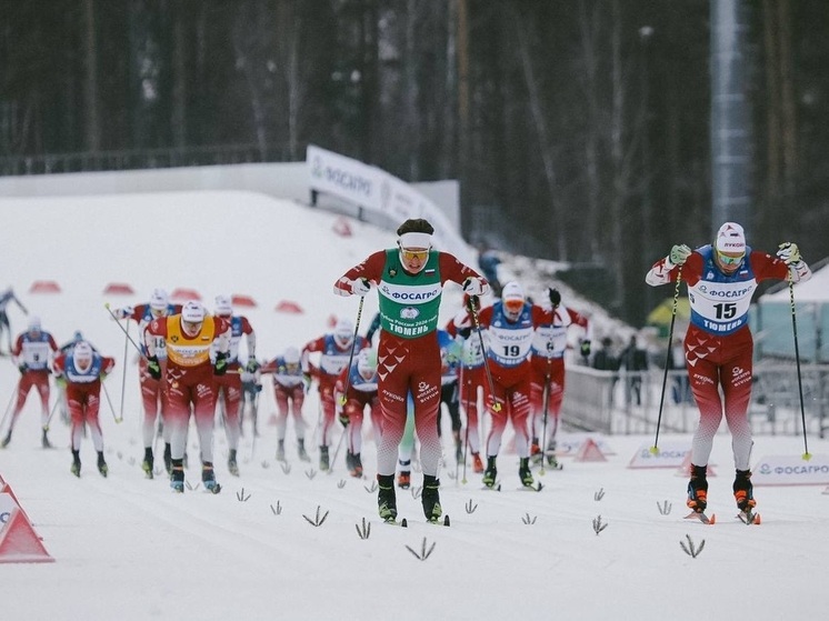 Самый титулованный лыжник страны, трёхкратный олимпийский чемпион Александр Большунов принял участие в масс-старте второго этапа Кубка России в Тюмени, по итогам которого получил серебряную медаль. Эта первая гонка после его дисквалификации за инцидент на первом этапе Кубка в Кировске, где произошла его стычка с Александром Бакуровым. В Давос на Кубок мира он не полетит, туда поедут отбираться на Олимпиаду Коростелев, Непряева и Волков.