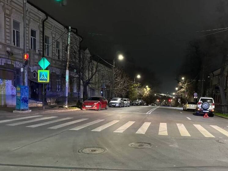 В Ростове водитель внедорожника сбил подростка