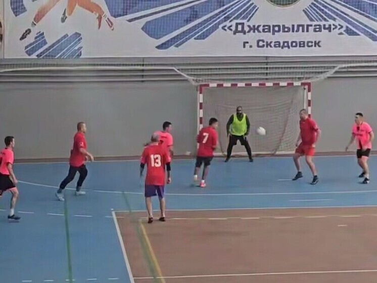 В Скадовске четыре команды участвовали в открытии футзального сезона