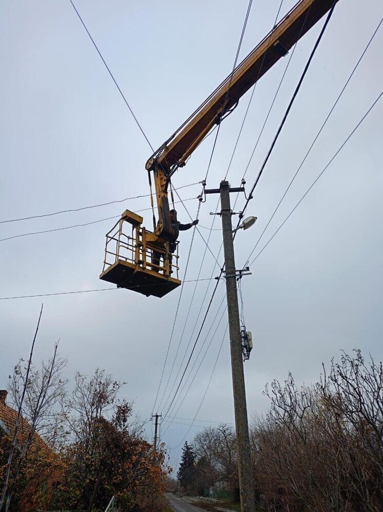 Более 250 новых фонарей зажглись на улицах Молочанска благодаря помощи Ингушетии