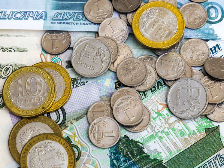 Жительница Миасса «вложила» больше миллиона рублей в мошенников