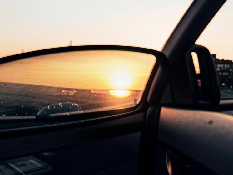 Под предлогом стройбизнеса: махачкалинку подозревают в мошенничестве с машиной