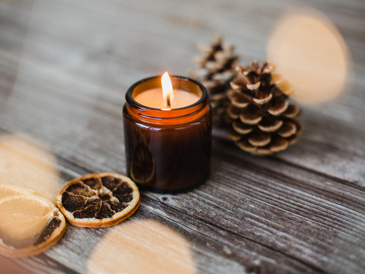 Уют с риском: эксперты предупреждают об опасности аромасвечей в тамбовских квартирах