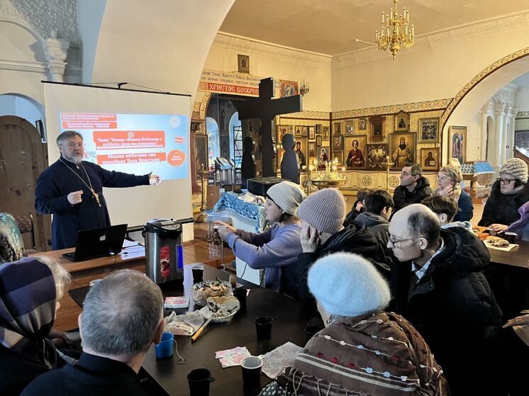 В Орле состоялось занятие в рамках патриаршей программы «Изучаем Библию»