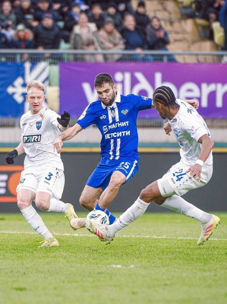 «Динамо» Махачкала проиграло на своем поле «Пари НН»