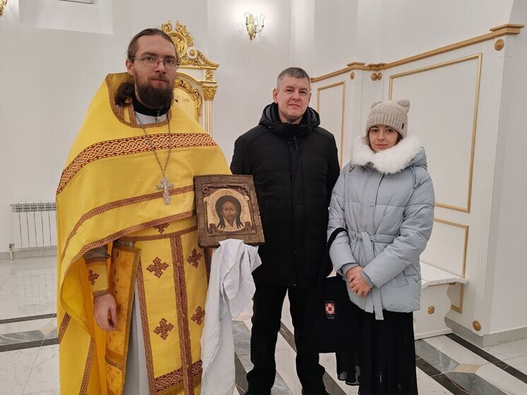 Старинная икона Спаса Нерукотворного обретена храмом на въезде в Томск