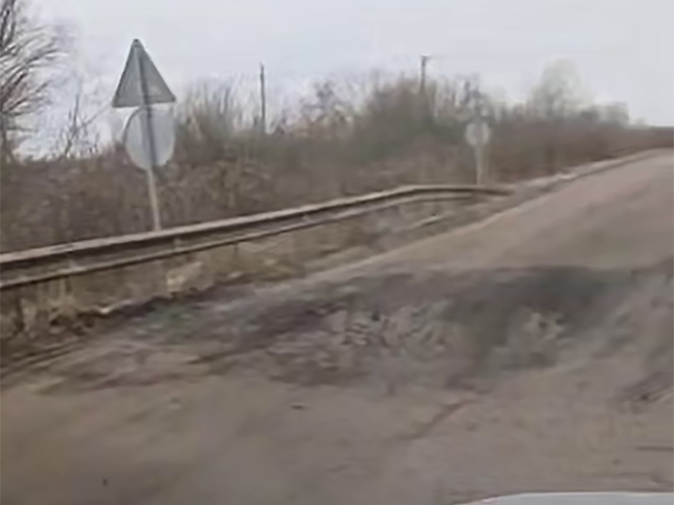 Жители обширного массива садоводческих некоммерческих товариществ (СНТ) и деревни Саньково в Клинском районе бьют тревогу