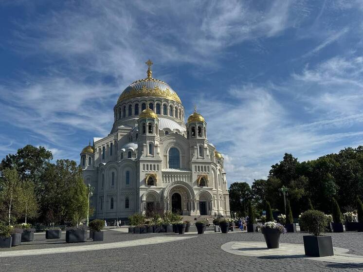 В новогодние праздники на Морском соборе в Кронштадте покажут световое шоу