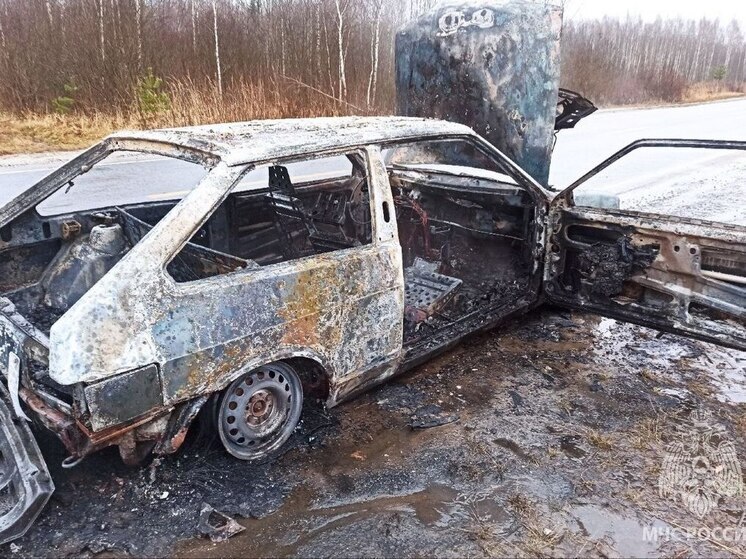 Еще один автомобиль уничтожен в Ивановской области