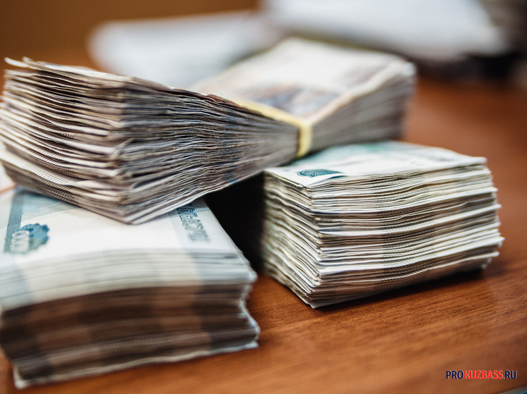 Покупатели Кузбасса дольше всех платят по магазинным кредитам