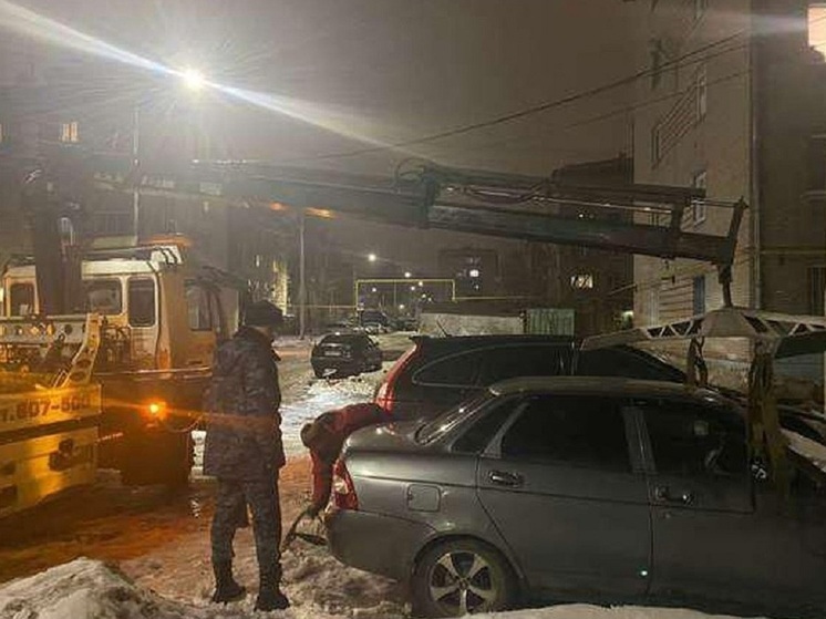 У накопившего 45 неоплаченных штрафов барнаульца арестовали автомобиль