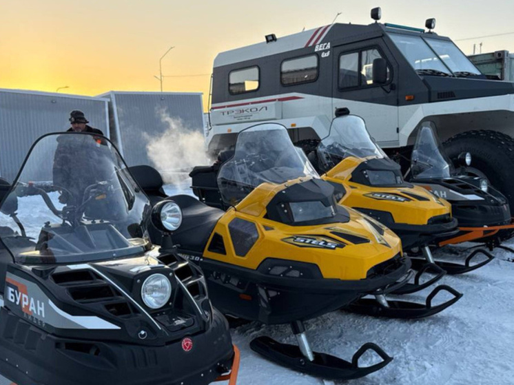 Два оленеводческих хозяйства на Чукотке получили новую перевалочную базу и технику