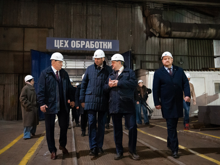 «СМК Орск» отмечает 90-летие запуском линии по производству сэндвич-панелей