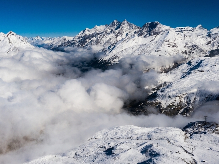В некоторых районах Красноярского края сохраняется высокий риск схода снежных лавин