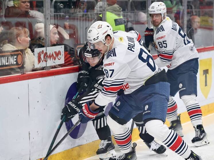 Названо, кто из хоккеистов «Трактора» и «Металлурга» вызван в сборную России