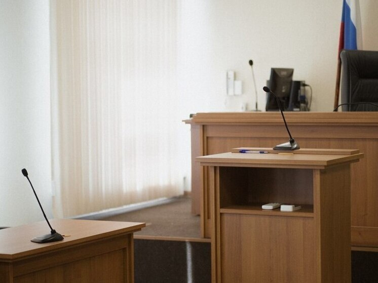 Выдача прав без экзаменов: экс-полицейского из Кузнецка обвиняют в серии коррупционных преступлений