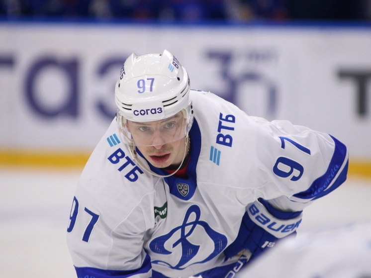 Семью воскресными поединками завершилась первая часть регулярного чемпионата КХЛ