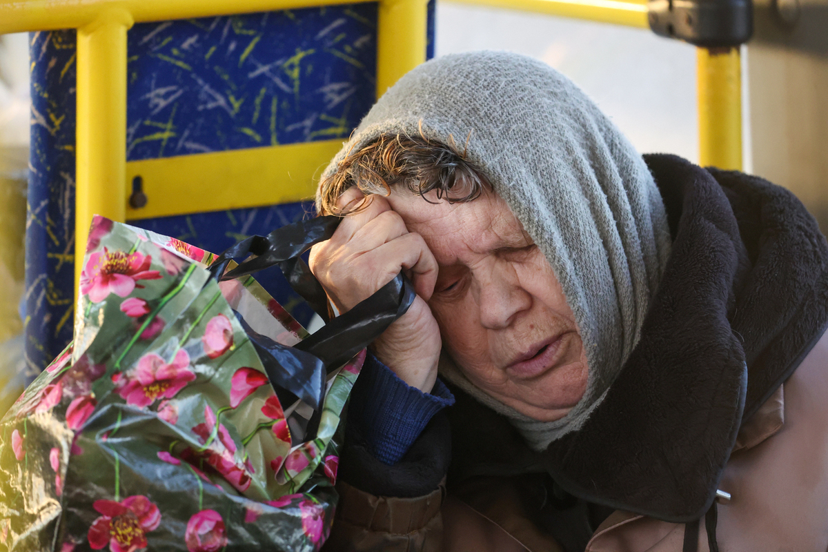 Семьям из зоны СВО под Липецком предложили за месяц вернуться в разрушенные дома