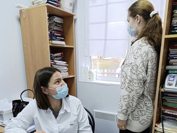 В Тульской области врач-эндокринолог осмотрела более 20 детей за один выезд