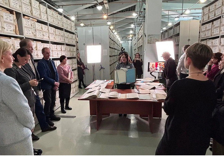  В архиве Иркутской области открылась выставка к 200-летию восстания декабристов