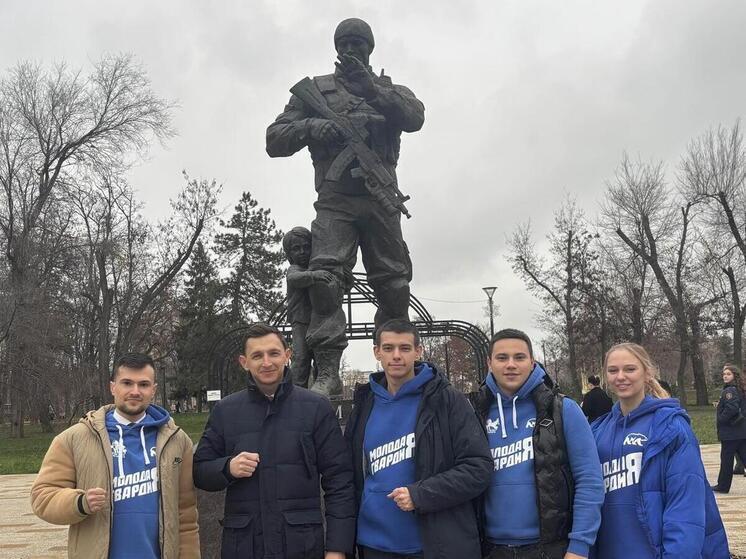 Молодогвардейцы побывали с дружественным визитом в Луганске